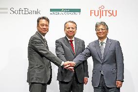 Sumitomo Mitsui Financial Group, Fujitsu, and SoftBank: Joint Press Conference on a Business Alliance in the Health and Medical Sector